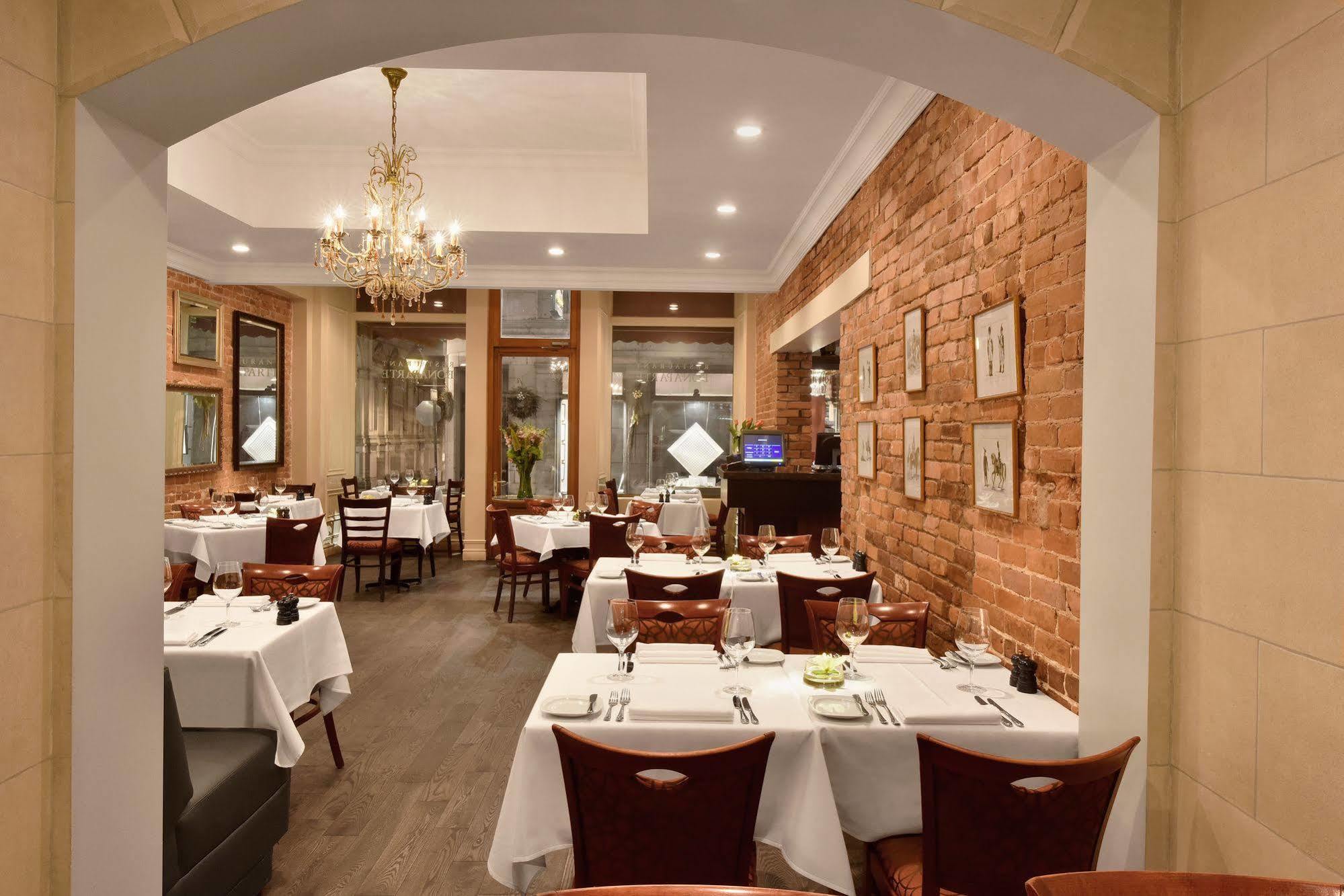 Hotel Bonaparte Montréal Eksteriør billede