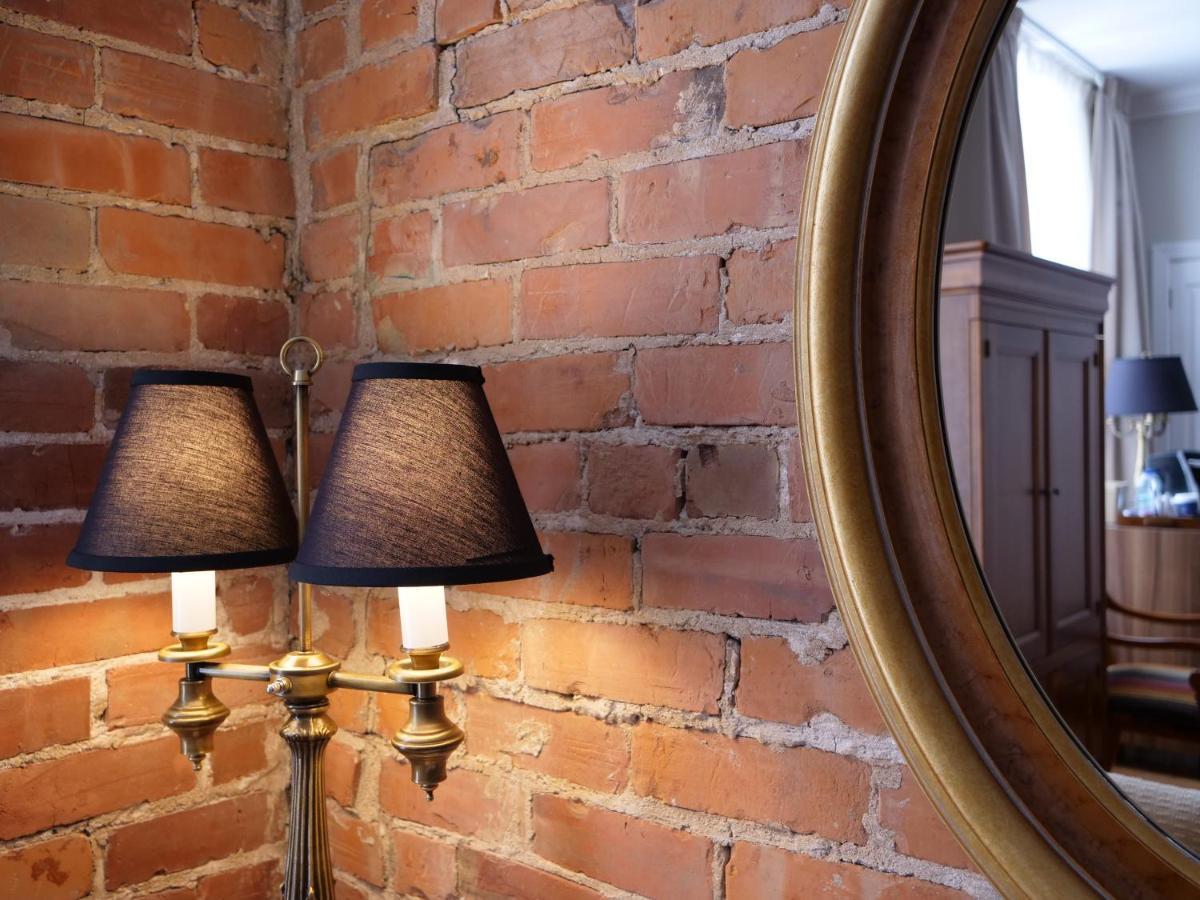 Hotel Bonaparte Montréal Eksteriør billede